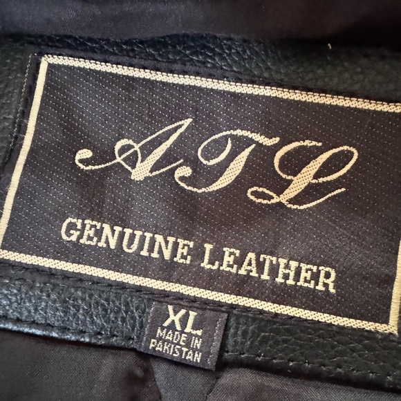 VTG Leather Biker Western Jacket Women’s XL Cinch Waist Woven Relaxed Grunge - Picture 8 of 8